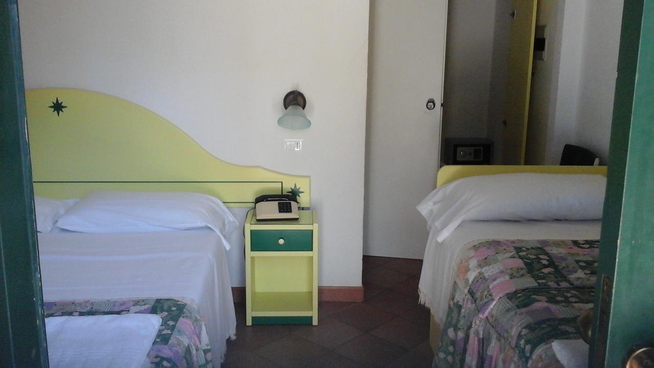 Hotel Club Torre Capovento Sperlonga Exterior foto